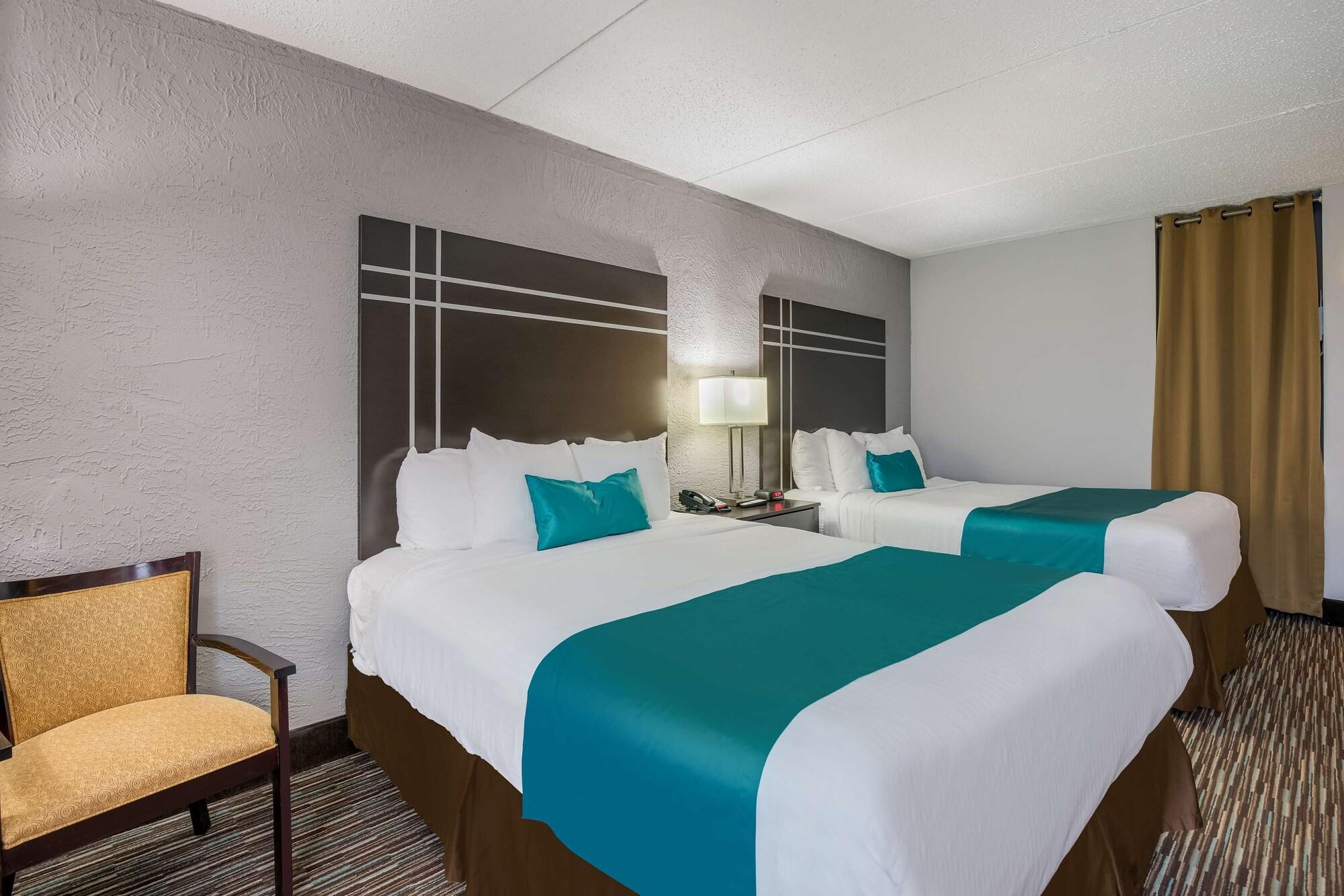 Best Western Waukesha Grand Pewaukee Exterior foto